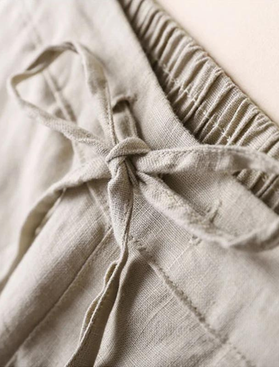 Thin plain linen trousers - high cut